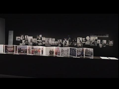 Exposition "Close Enough" à Berlin : une exploration de 12 femmes photographes