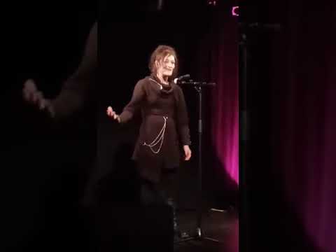 Edwige Fourcou    Finale Nationale Slam 2022 Fédération France Québec Francophonie