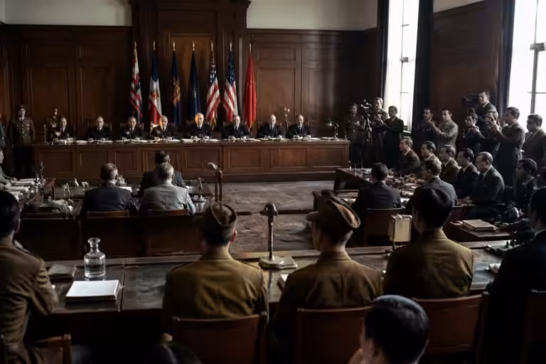 découvrez la première diffusion de la saison 1 du tribunal militaire international pour l'extrême-orient, dimanche 26 juillet 2026. une plongée captivante dans l'histoire judiciaire mondiale.